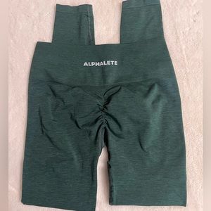 Alphalete amplify leggings size medium darkest pine
